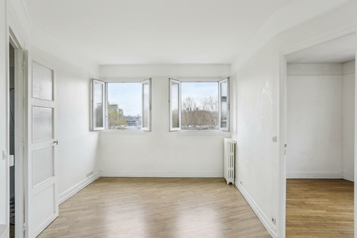 Corentin Carioux - Appartement d'angle lumineux de 49,92 m²