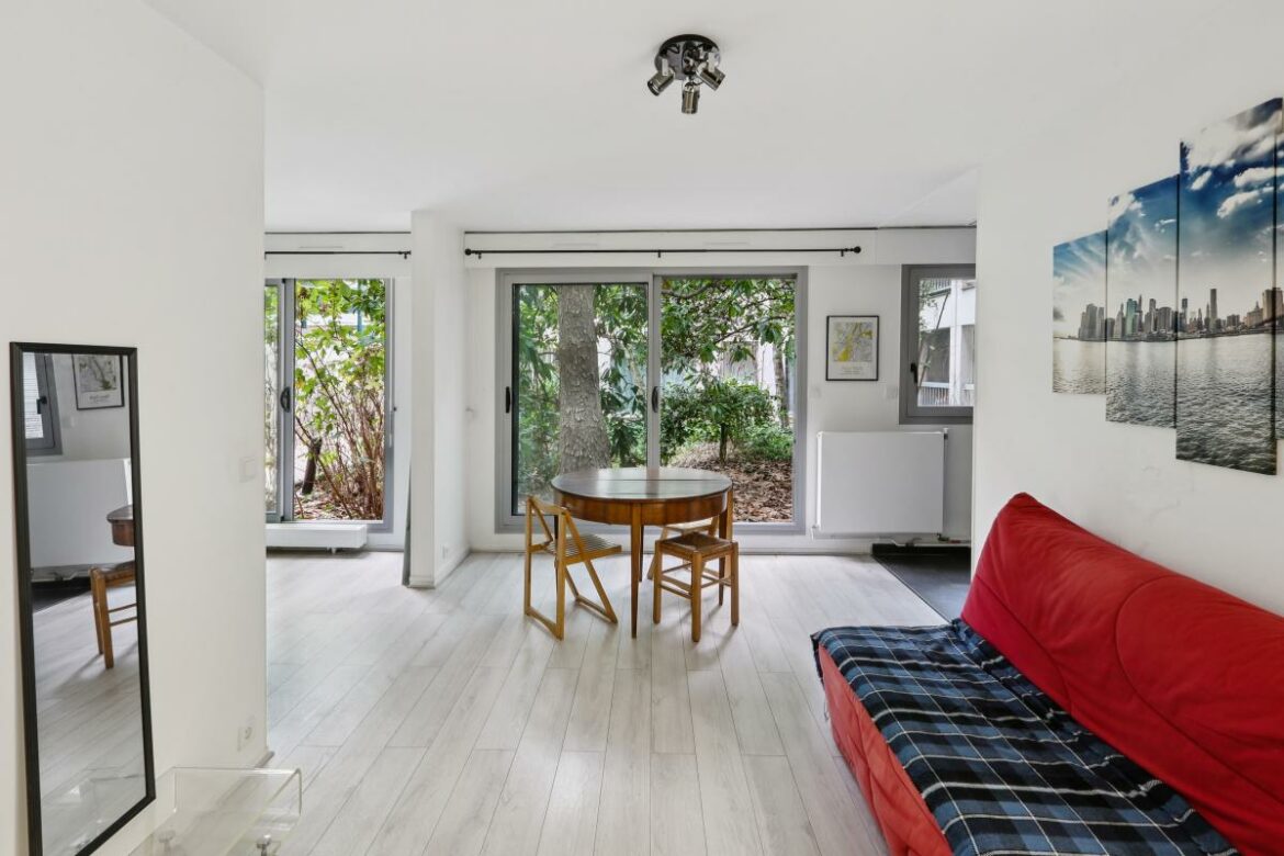 Pasteur - Appartement de 43,69 m² au calme absolu sur jardin