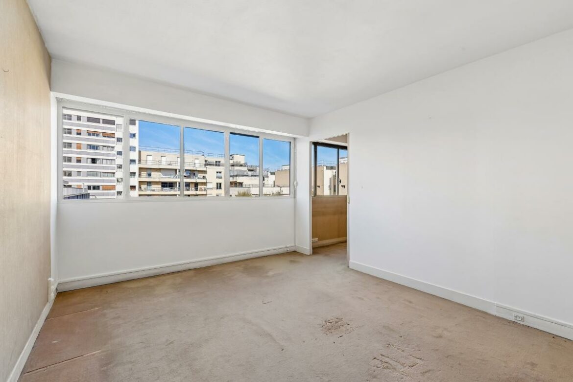 Appartement plein ciel à rénover de 46,8m²