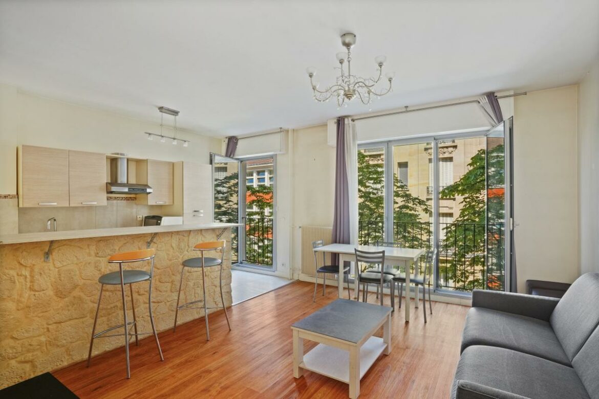 Victor Hugo - Appartement de 35,75 m² baigné de lumière