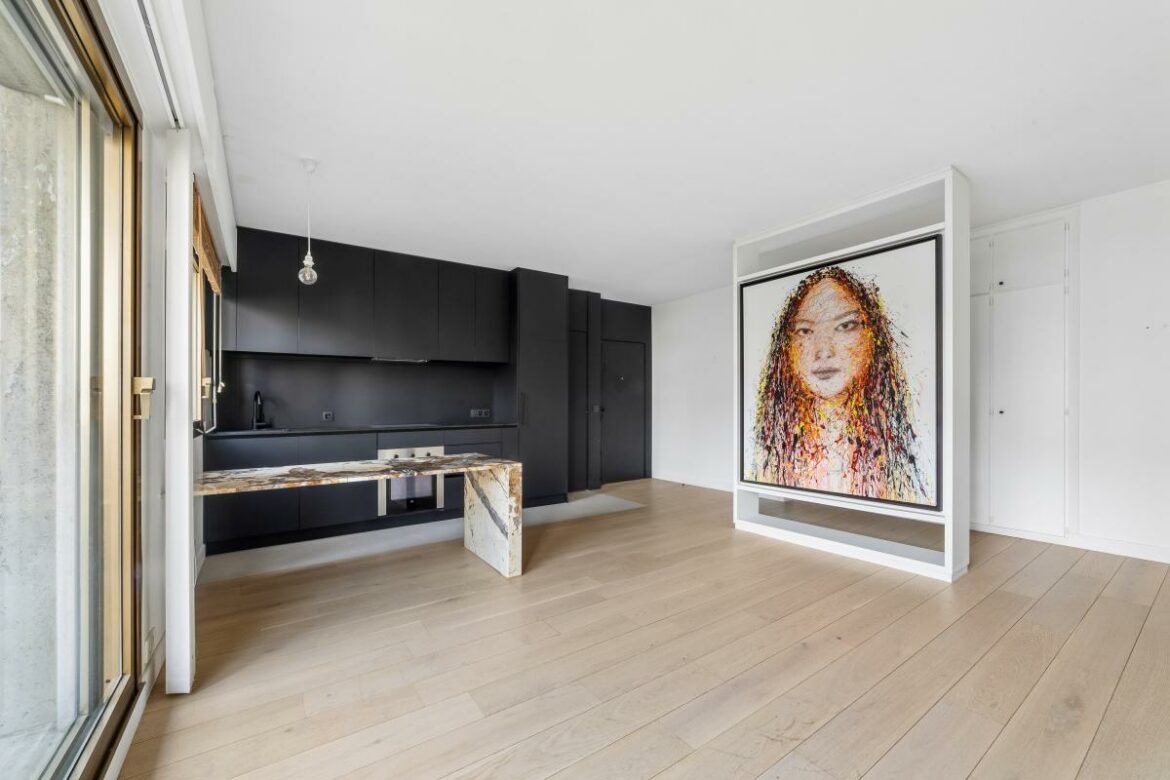 Passy-La Muette - Appartement au calme absolu sur jardins
